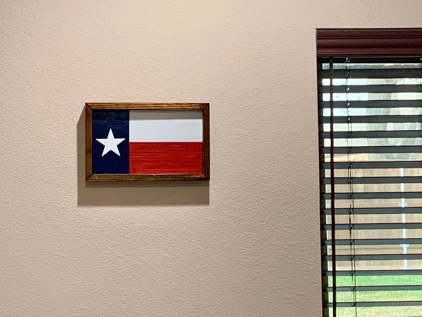 Vintage Texas Flag in Distressed Wooden Frame, Charming Texas Flag on Weathered Wood Frame, Rustic Texas Flag Wall Art in Distressed Frame